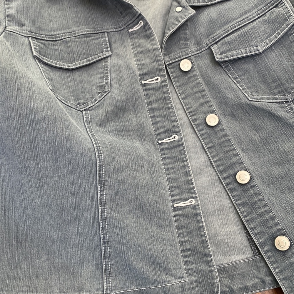 Live a Little Denim Shirt Jac - Picture 6 of 7